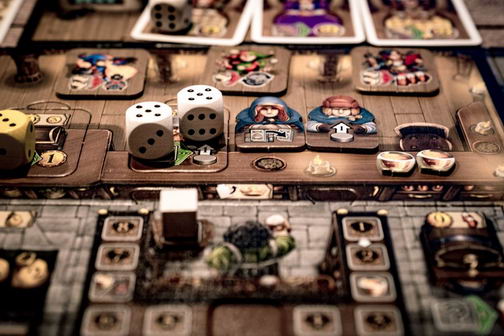 Настольная игра Таверны Тифенталя процесс игры изображение